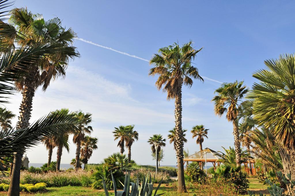 Hôtel Miléade Méditerranée - Port-Fréjus Esterno foto